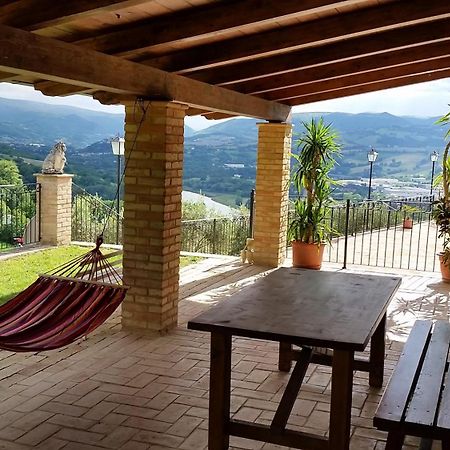Agriturismo Pascucci Толентино Екстериор снимка