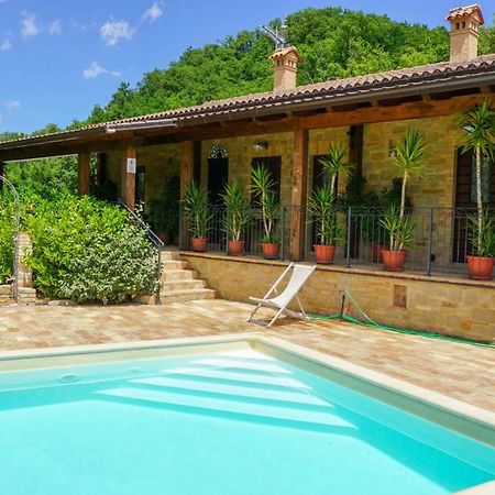 Agriturismo Pascucci Толентино Екстериор снимка
